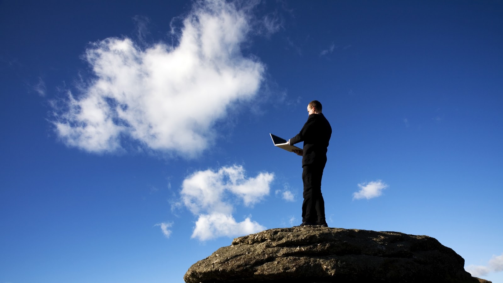 Almacenamiento En La Nube (Dropbox) Almacenamiento En La Nube (Dropbox)