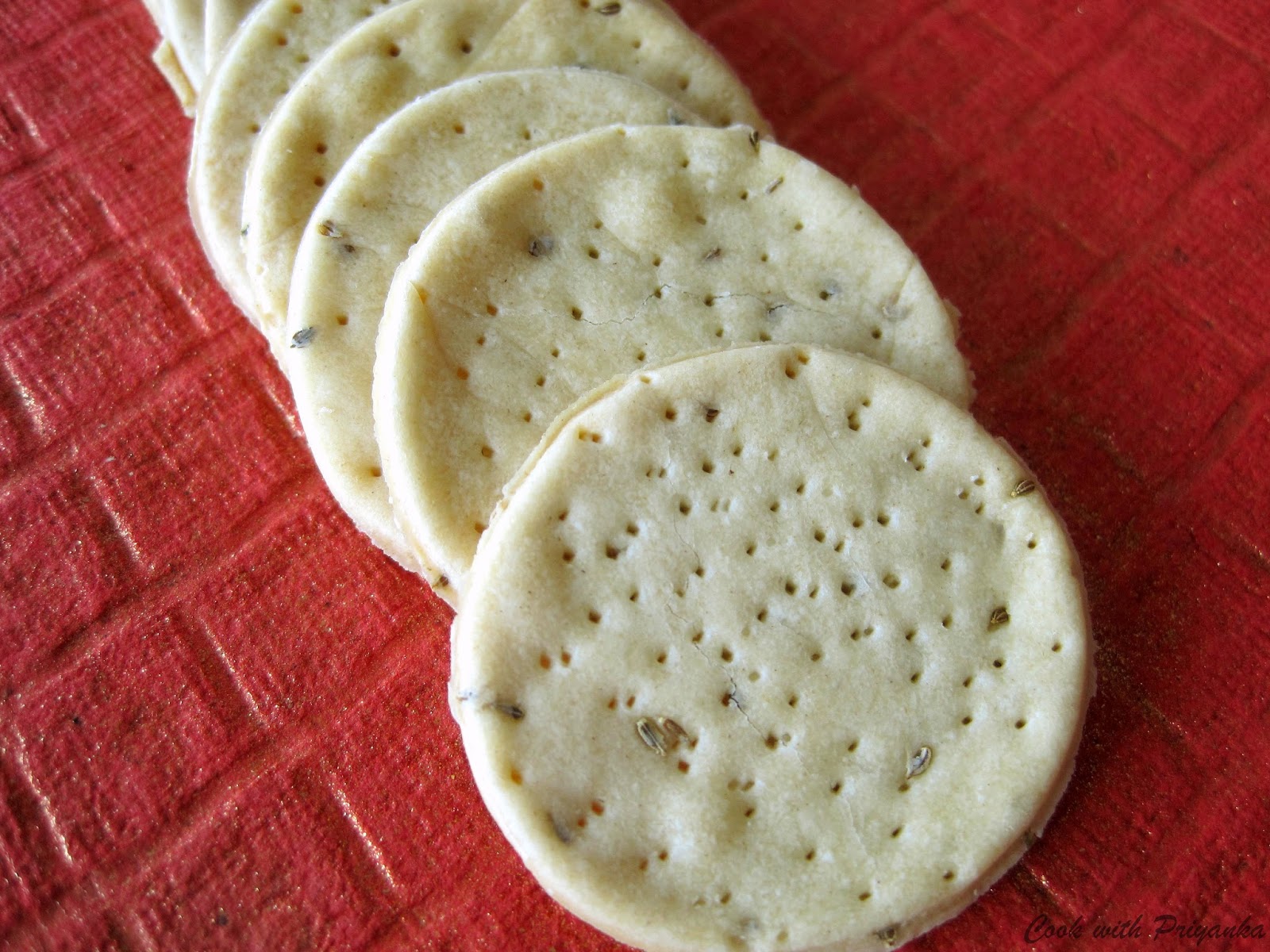 http://cookwithpriyankavarma.blogspot.co.uk/2014/05/baked-papadibaked-crackers.html