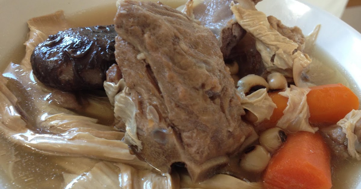 Insatiably Epicurious... Chinese Pork Broth with BlackEyed Peas and