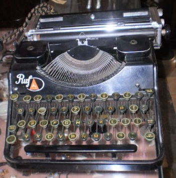 Freelance Writer/Editor 