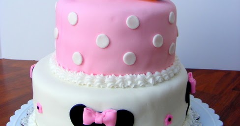 Marshmallow Singer Cake