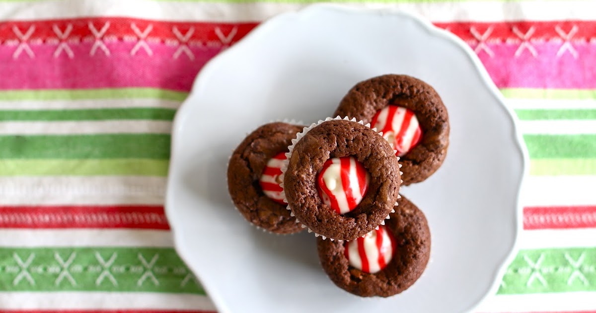Yammie's Noshery Candy Cane Kiss Brownie Bites