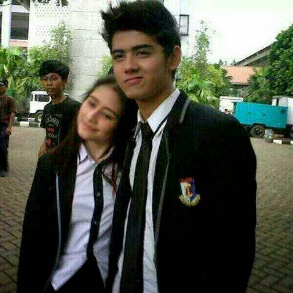 Foto Aliando Syarief dan Prilly Latuconsina terbaru: