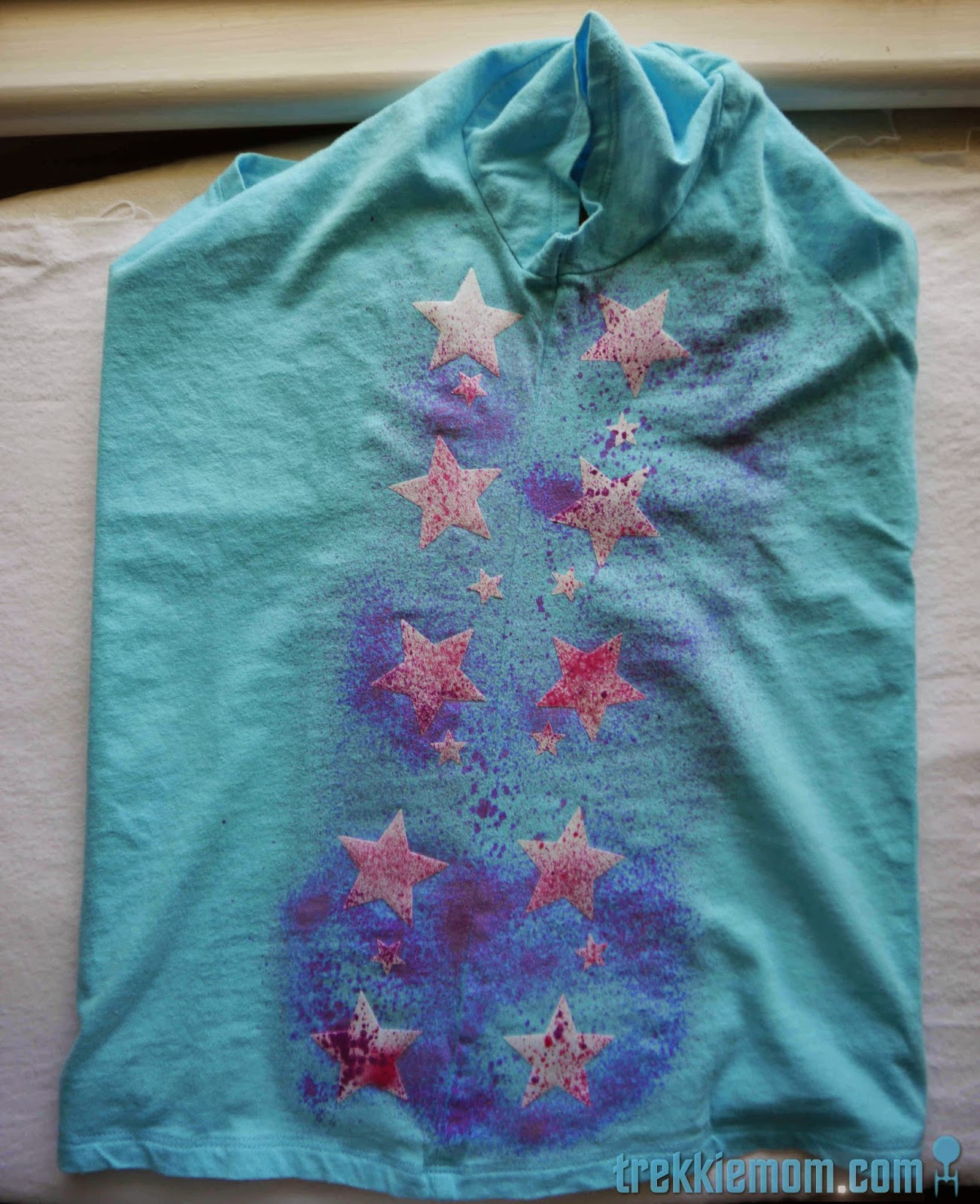 Trekkie Mom Easy Fabric Paint Tshirt