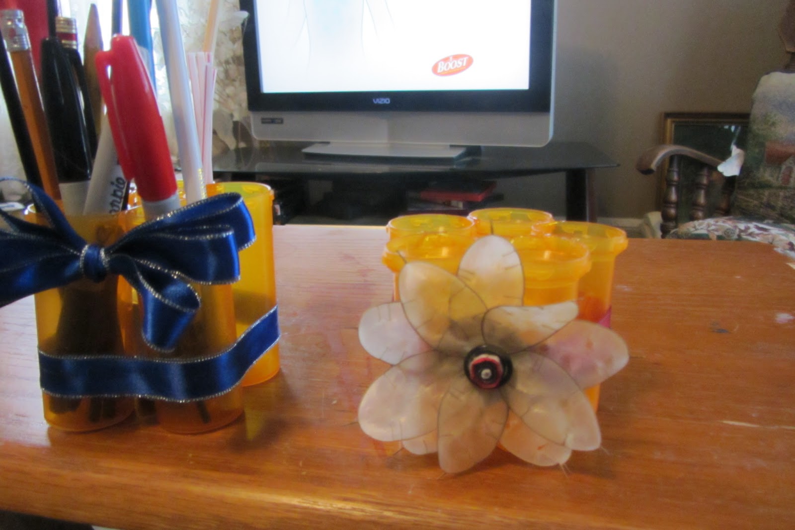 A New Craft Each Day Pill Bottle Organizer