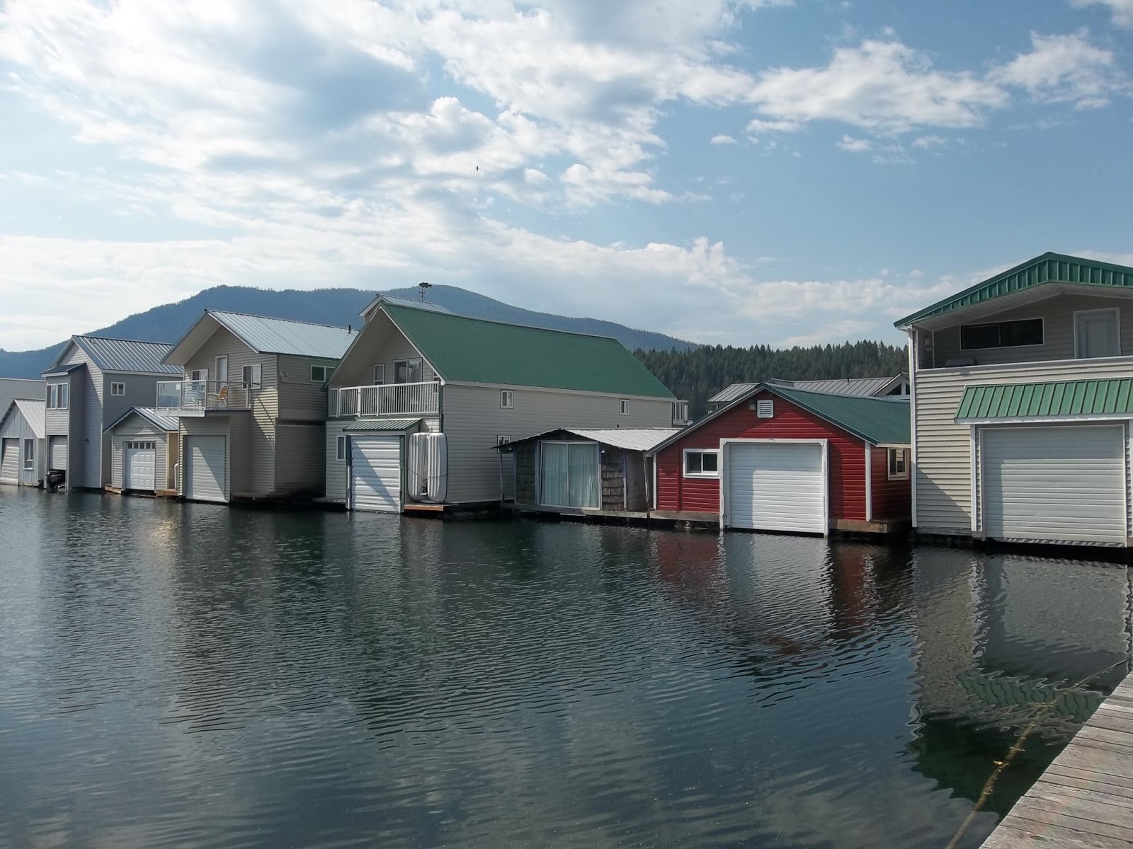 2 On the Road Along Lake Pend Oreille