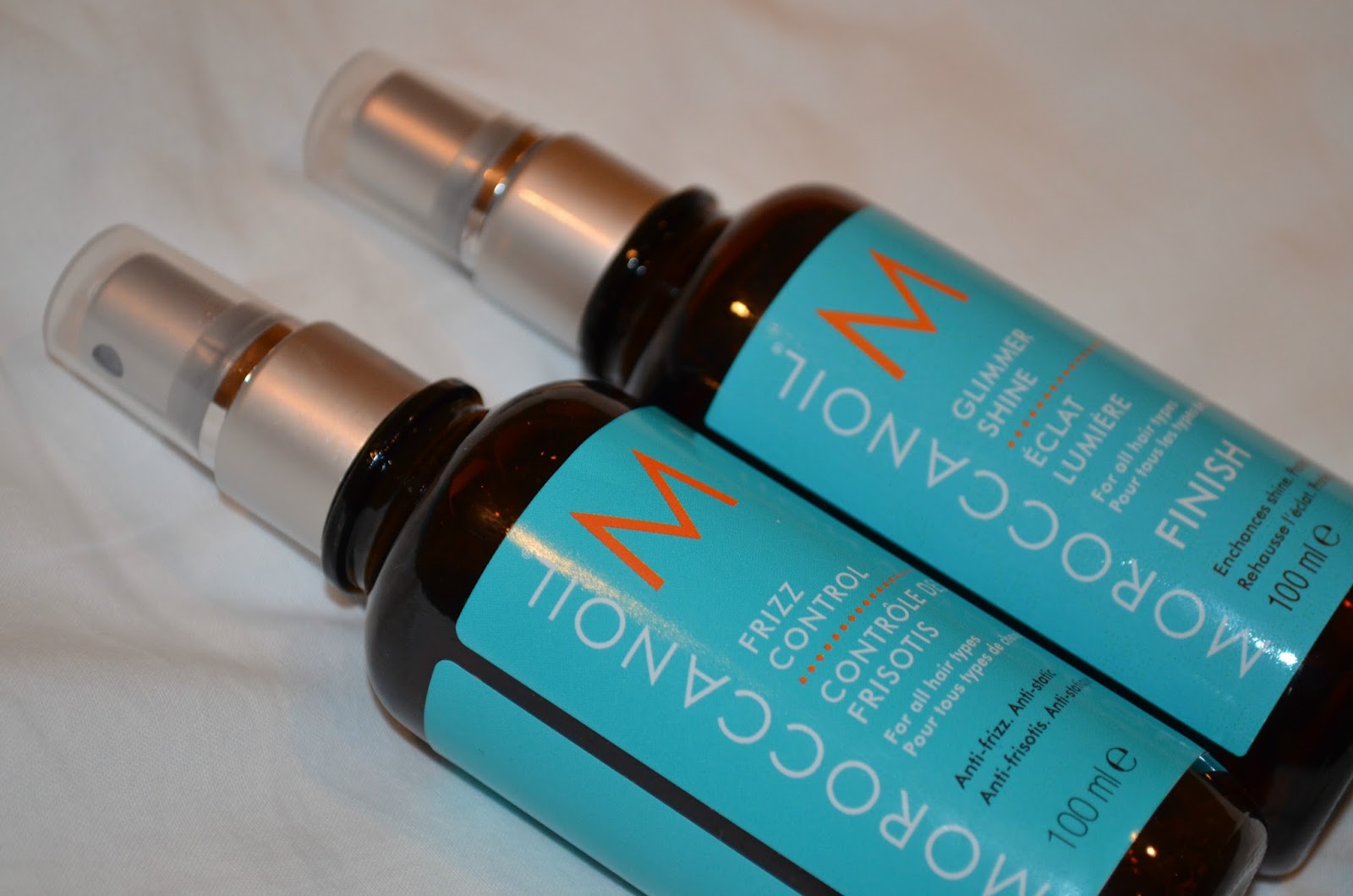 Moroccan Oil Frizz Control and Shine Spray Blog Me Beautiful