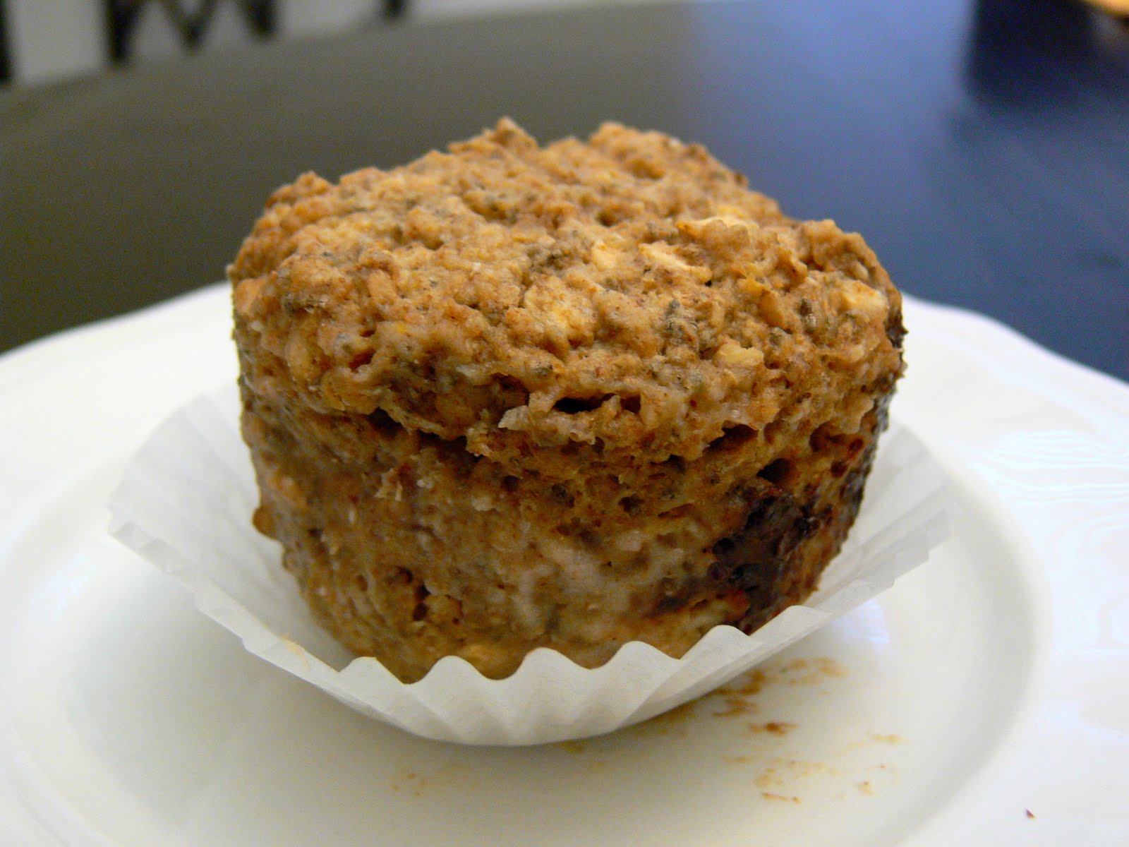 Applesauce Muffins