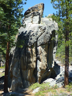 Rock formation along Tahoe Rim Trail north of Kingsbury Grade Hwy 207