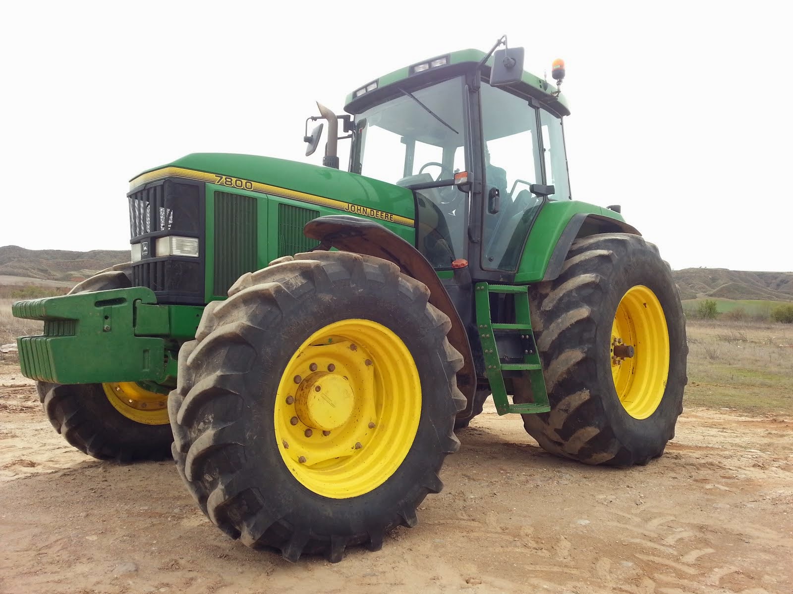 TRACTOR JOHN DEERE 7800