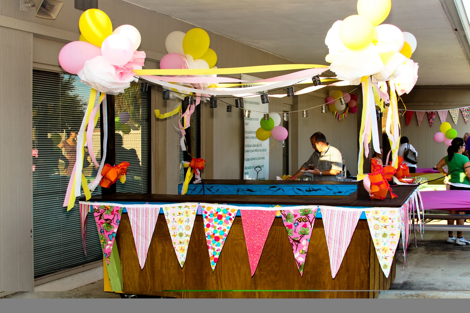 Timberlane Country Club: Pool Party