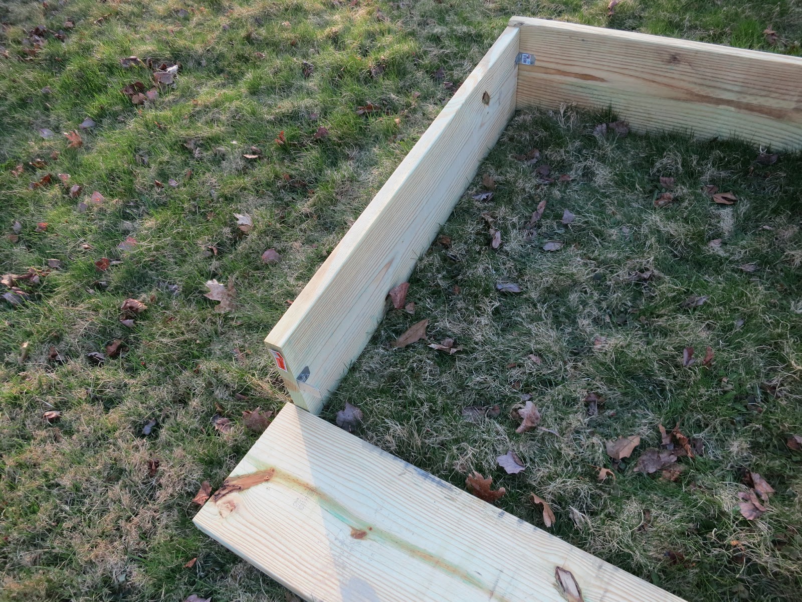 haphazard musings and creations: how to build a raised garden bed