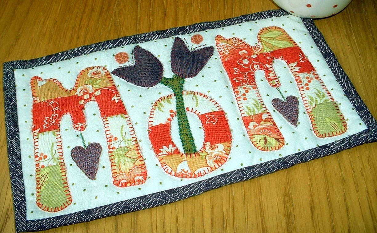 The Patchsmith Mother's Day Mug Rugs 2014