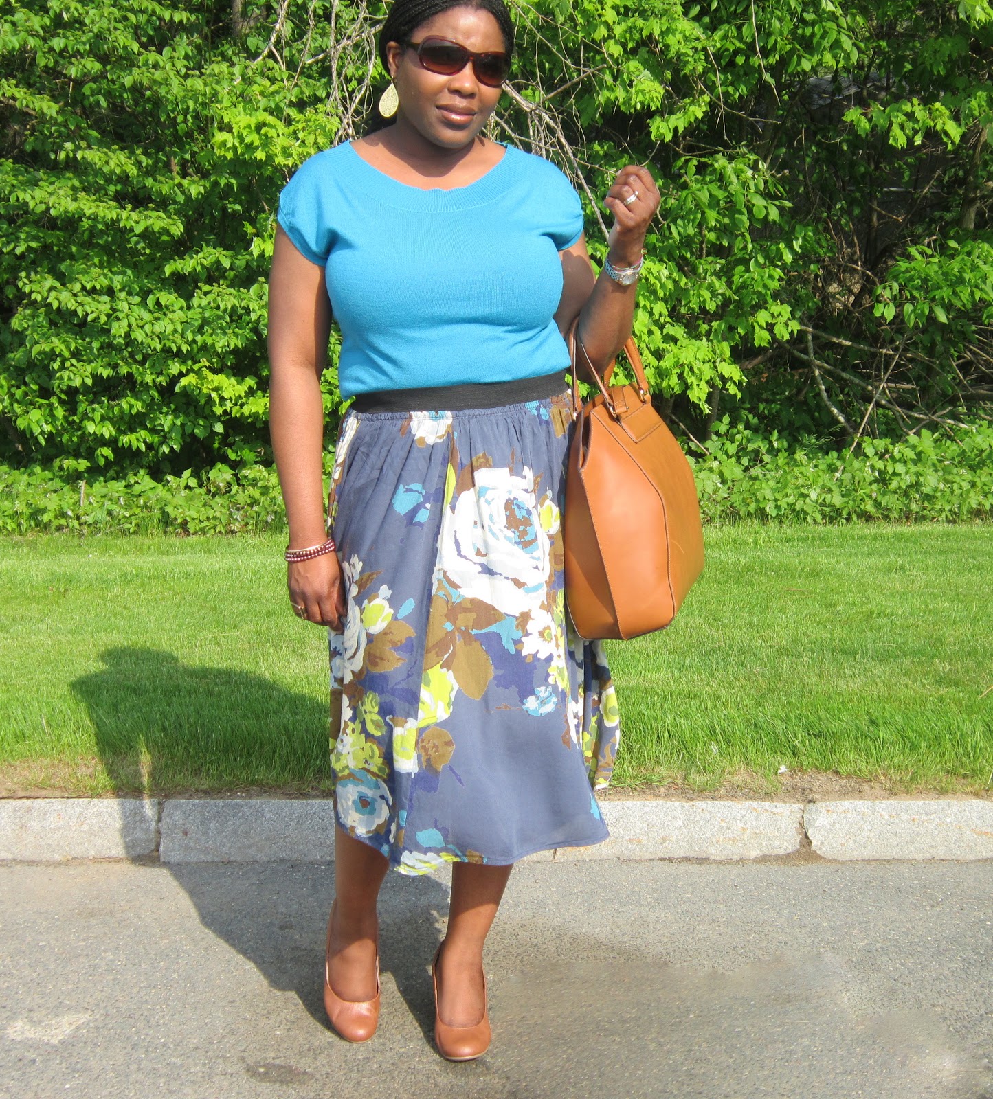 Beauty Style Growth Old Navy Floral Skirt with Blue and Cognac