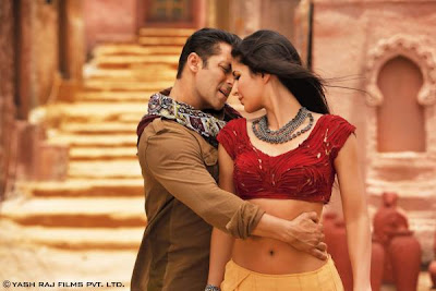 Katrina and Salman's Sizzling look at Ek Tha Tiger Song Promo
