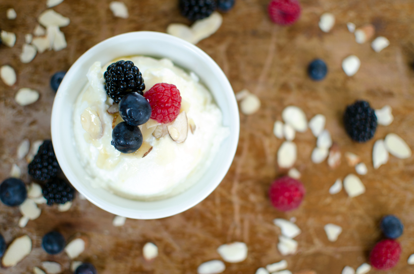 Sincerely, Kinsey Homemade Greek Yogurt // Clean Living