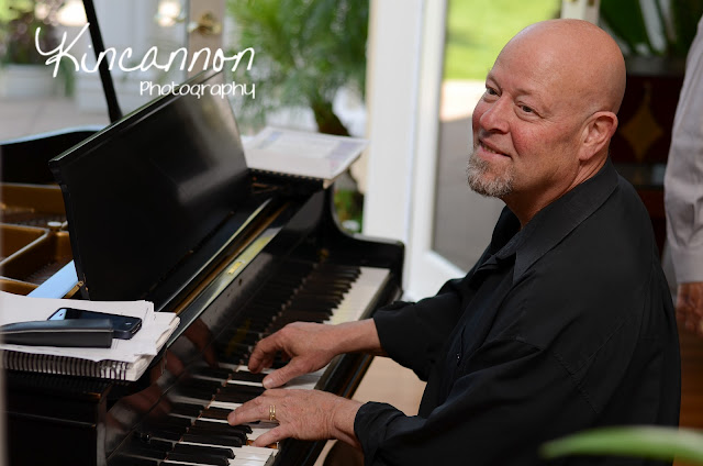 Kincannon Photography is a family photographer in orange county, specializing in families, family events and couples. Babys first birthday and a jewish naming ceremony