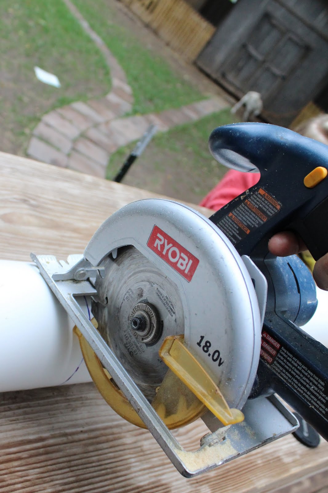 Homestead Roots Baby Chick Feeder DIY Super Easy Works Great!