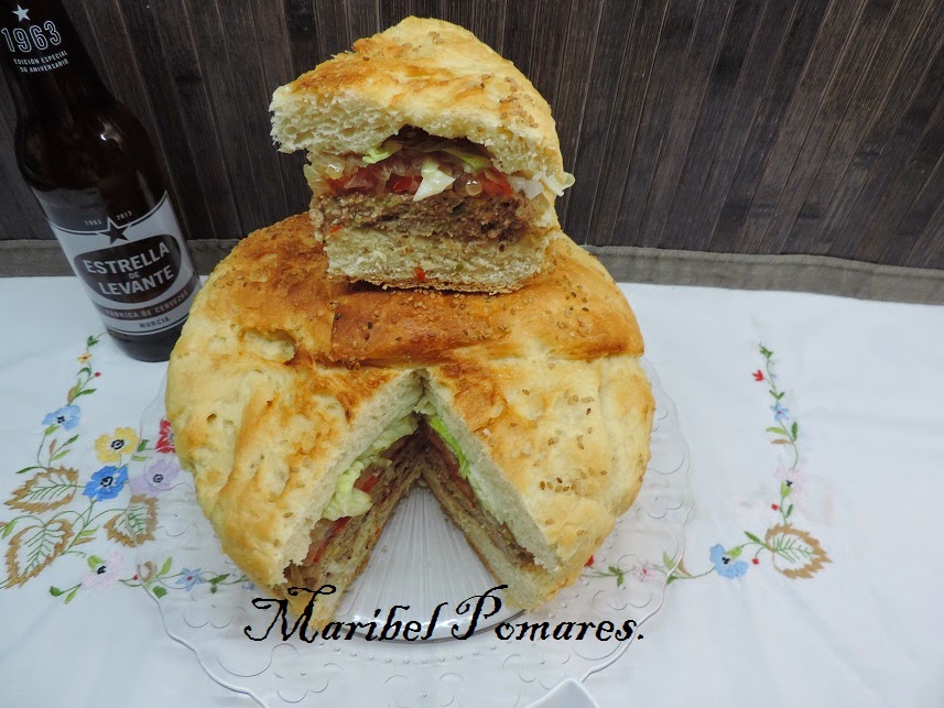 Hamburguesa Gigante Con Verduras.
