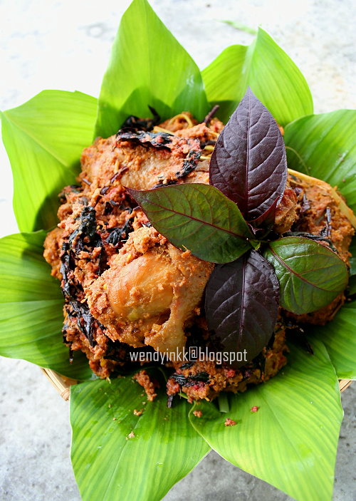 Table for 2.... or more Old Hen Rendang with Puding Leaf ~Rendang Ayam