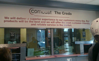 Comcast customer service sign