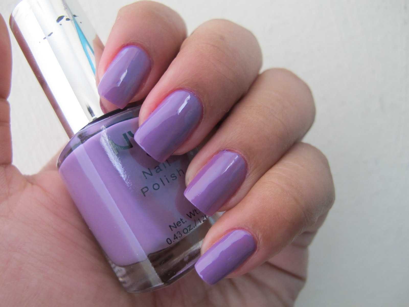 NYX+Between+Mauve+and+Purple+003.jpg