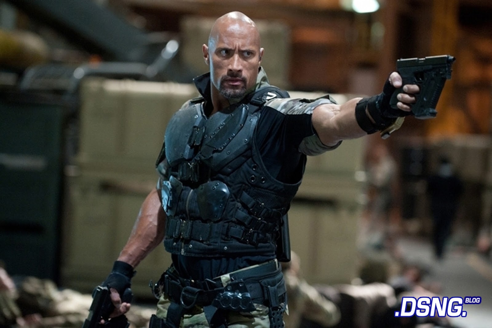 http://3.bp.blogspot.com/-h34jIEYZRk8/UVVOFy1gAjI/AAAAAAAAI_U/I08meh8c47s/s1600/the+rock+roadblock+snake+eyes+ray+park+submachine+gun+handgun+gi+joe+retaliation+poster+new+g.i.joe+2+cobra+strikes+movie+poster+black+ninja+heavy+duty+arms+wallpaper+2.jpg