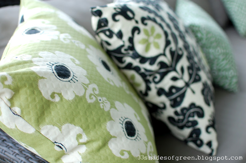 33 Shades of Green Screen Porch Ready for Summer!