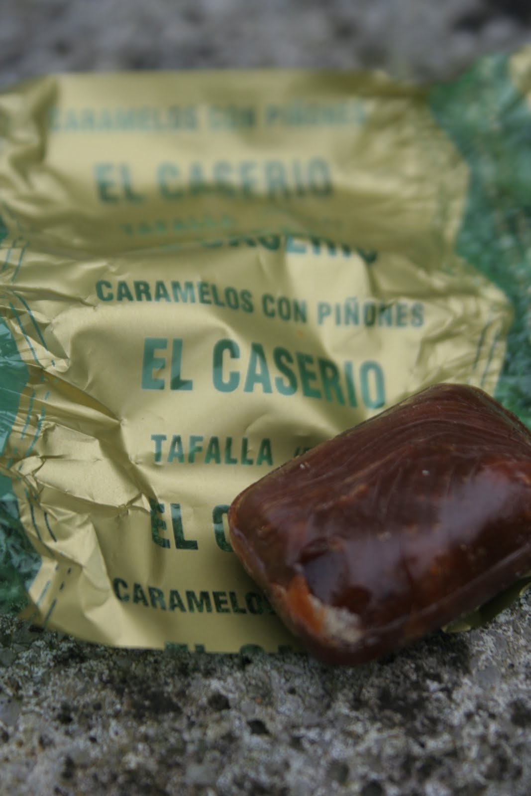 LIFE IN LA CAPITAL DEL MUNDO a field guide to spanish junk food. part