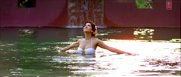 Sunny Leone HD Pics - White Bikini Jism 2 Wallpapers 