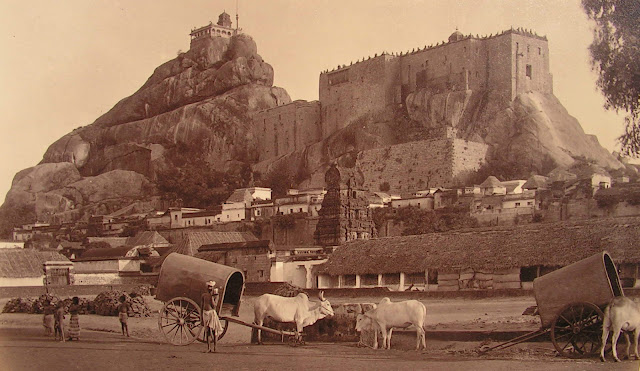 Rock+Fort+Temple+in+Tiruchirapalli,+Tamil+Nadu+-+c1880's