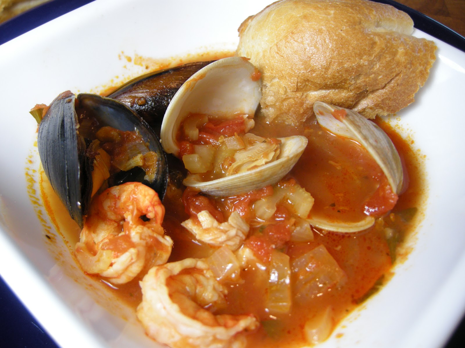 Kitchens Are Monkey Business Rosie Makes A Fine Kettle O' Fish Cioppino.