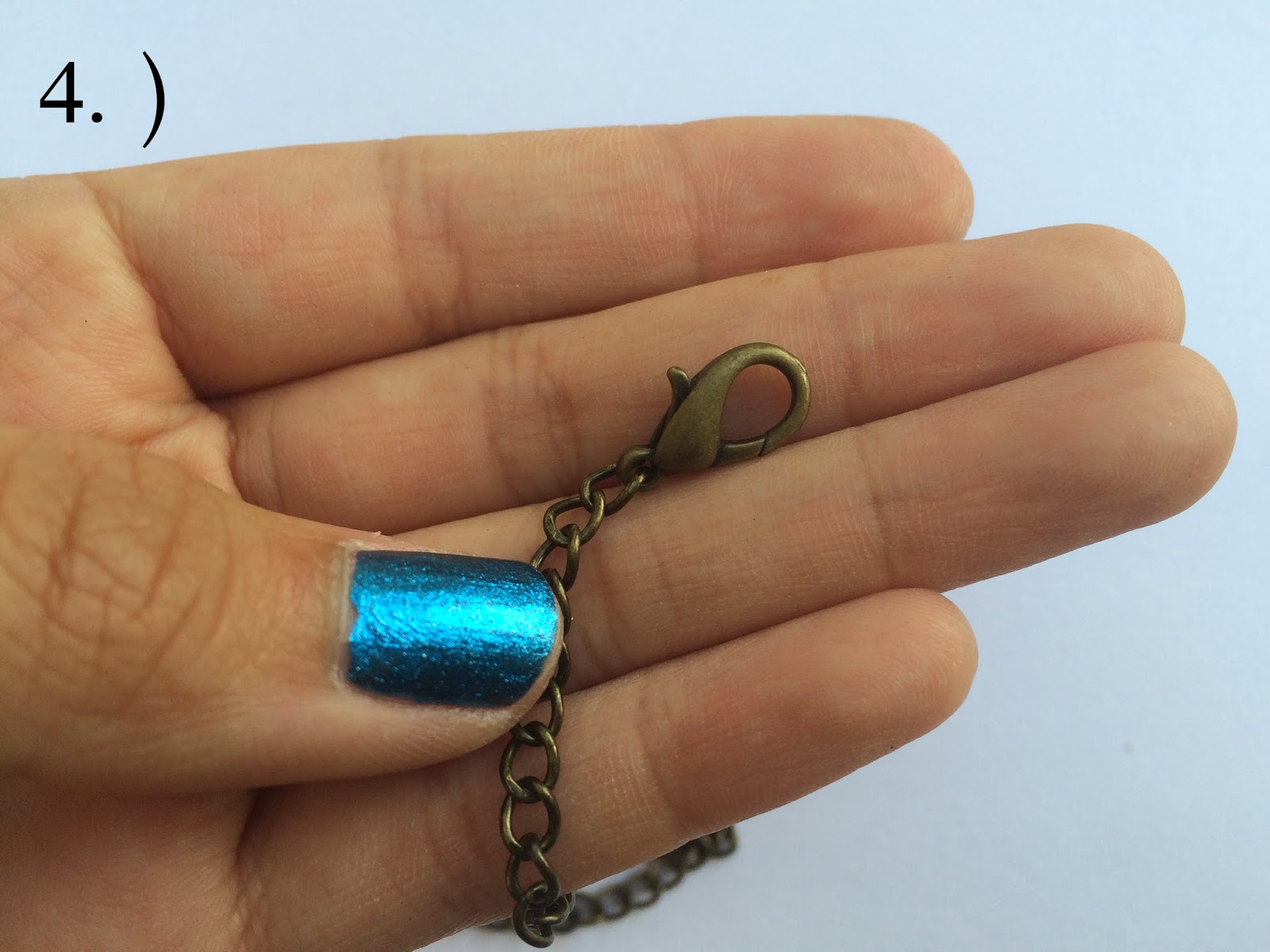 Lauren Banawa DIY Quartz Necklace