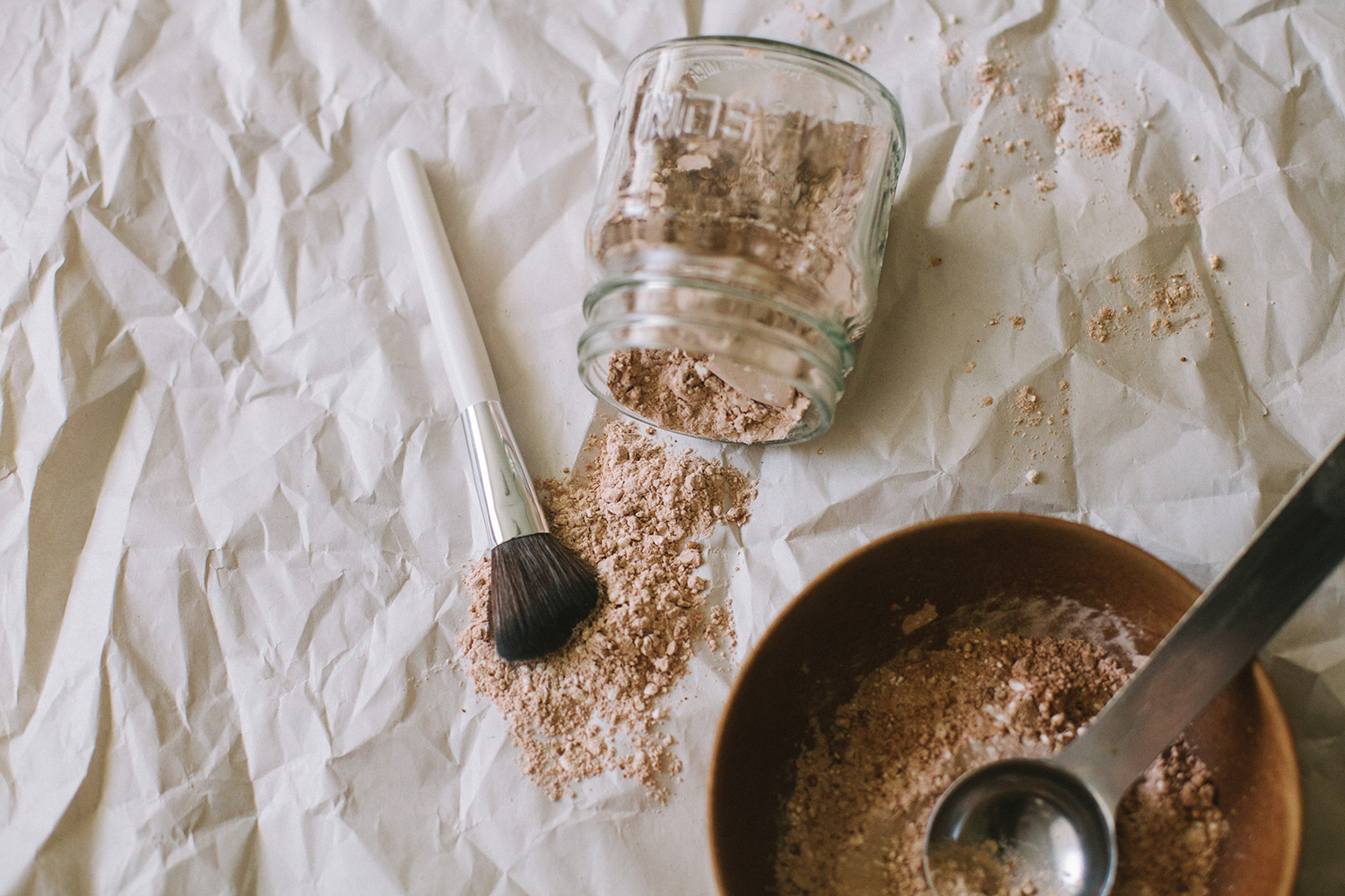 Sincerely, Kinsey Clean Living // Organic Foundation Recipe