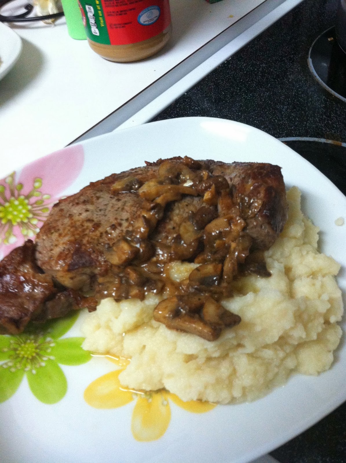 Northside Food: Ribeye Steak and Bourbon Mushroom Sauce