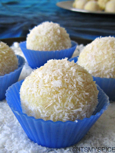 Superquick coconut ladoos-made with dessicated milk and condensed milk