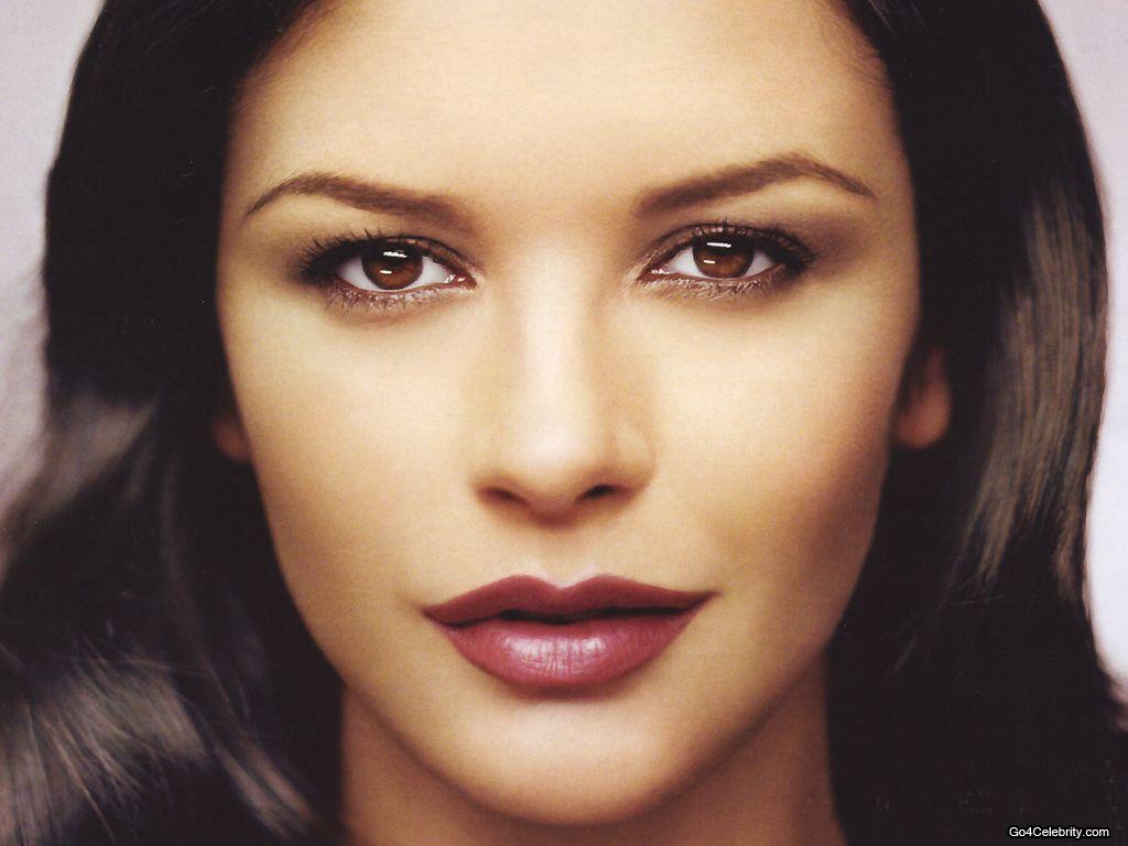 Hot Pictures and Wallpapers: Catherine Zeta Jones wallpaper Catherine Zeta Jones