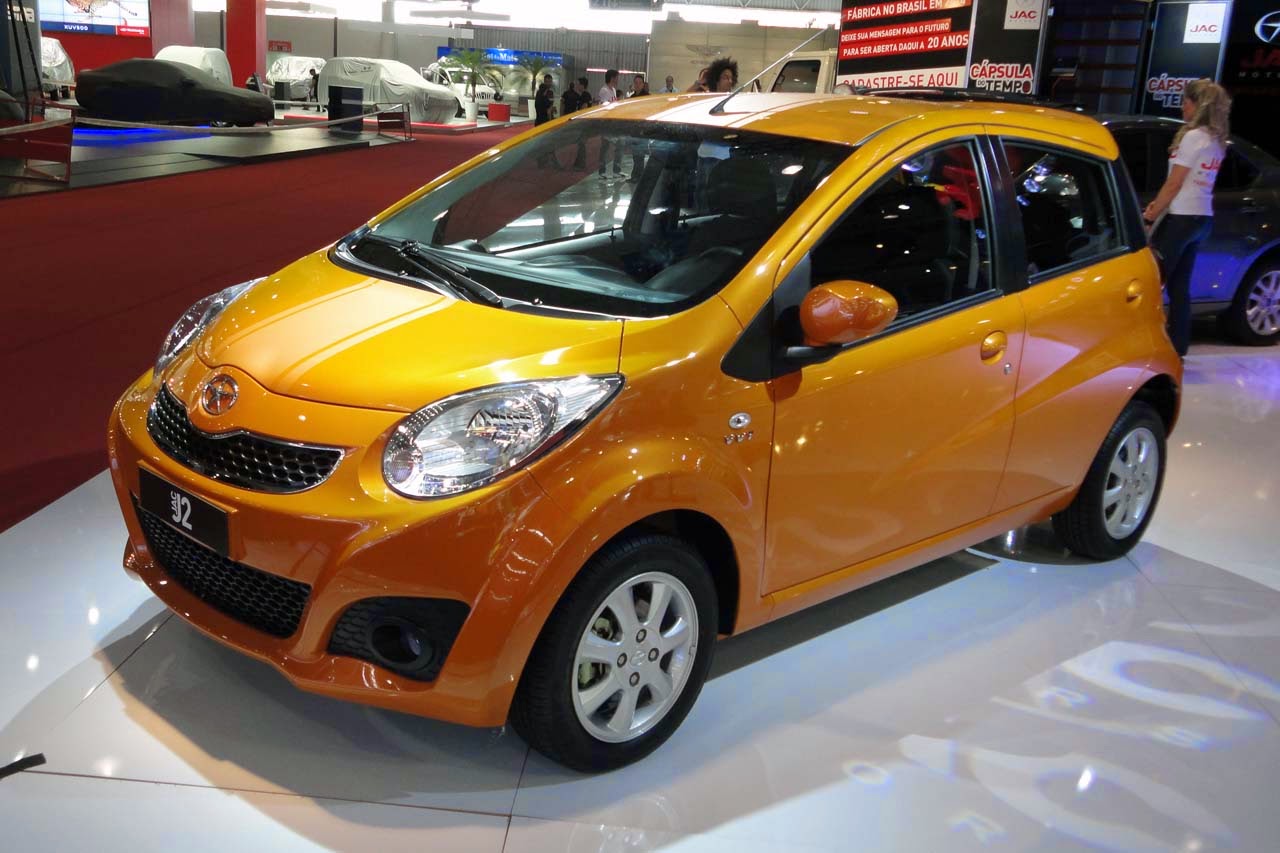 Carros Ten 10 Novo Jac Motors J2 14 Hacth Compacto Com Grande Tecnologia