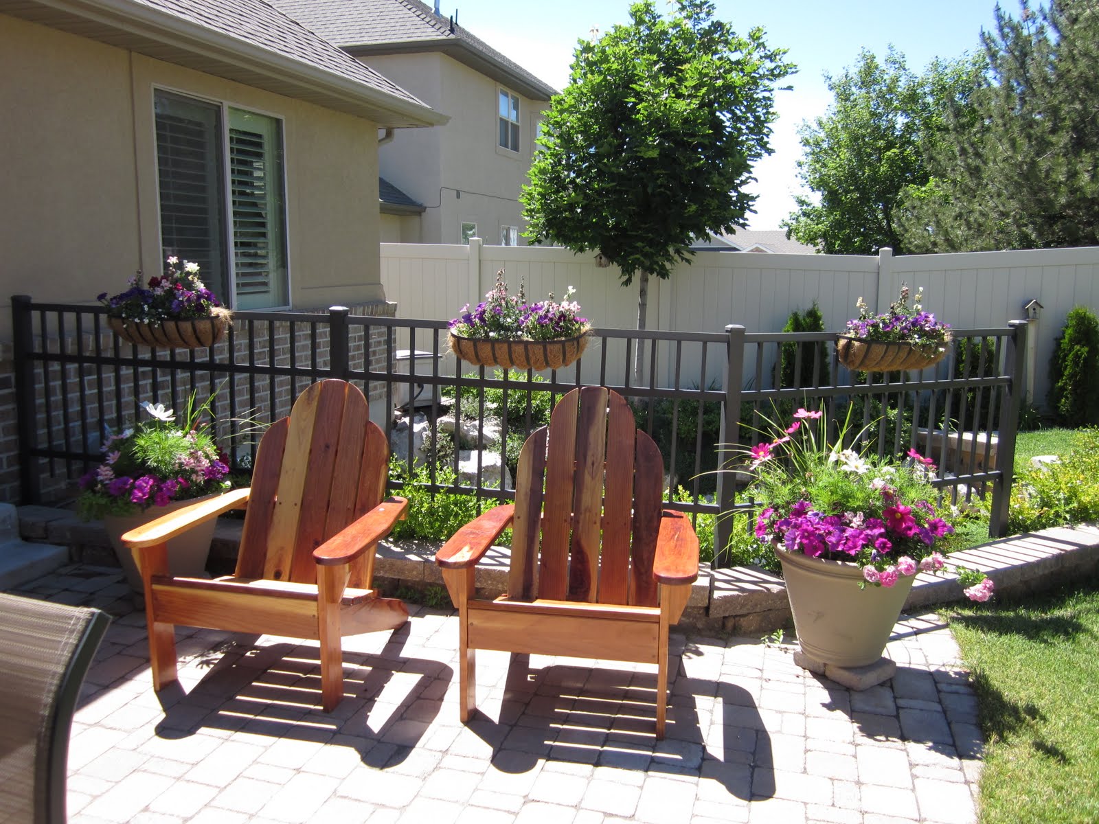 Our Adventures in Home Improvement: June 2011
