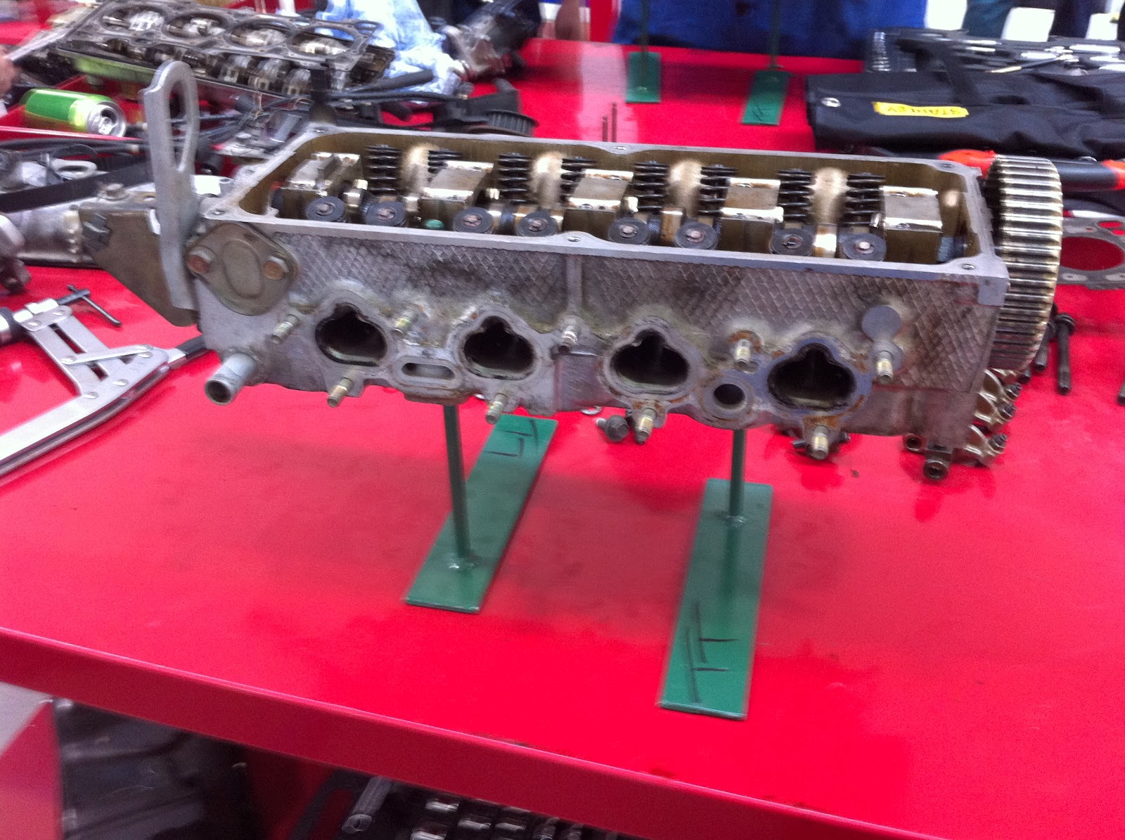 Certificate in Applied Technology Automotive Engineering Cylinder Head