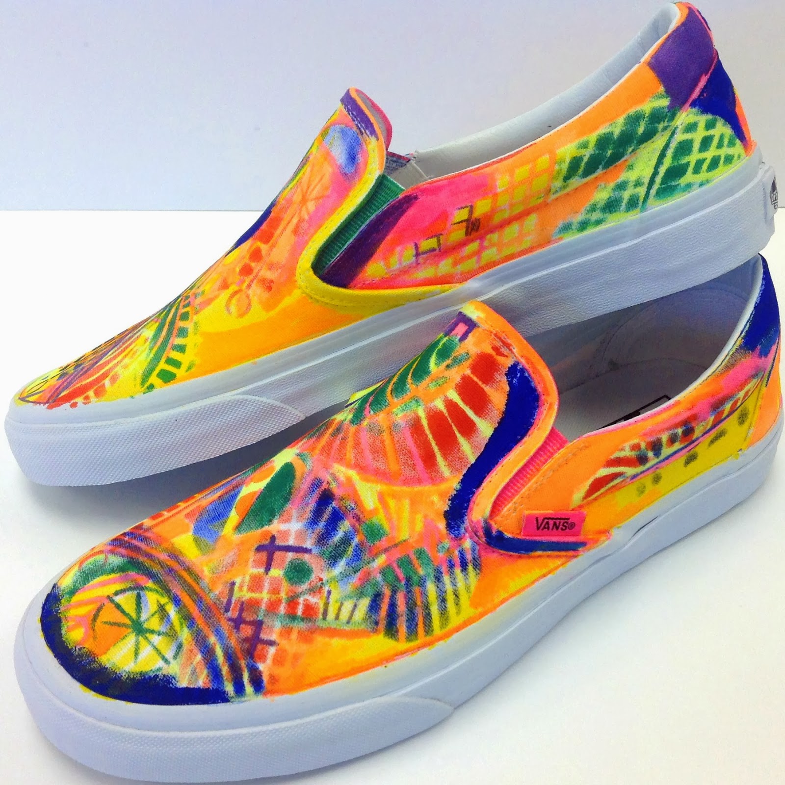 StencilGirl Talk Stenciling Shoes!