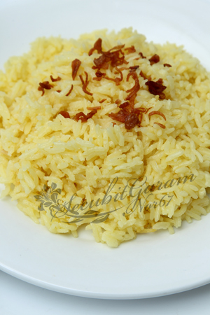 Secubit Garam Nasi Kuning
