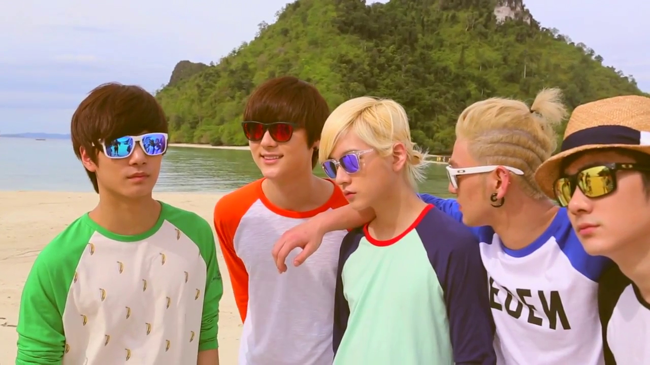 Fufu ViFi: Lirik Lagu Nu'est - Fine Girl