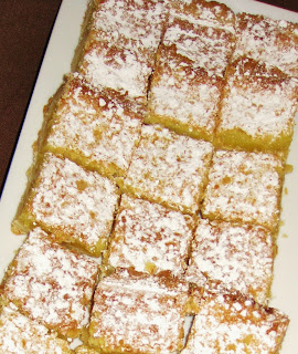 Macadamia Lemon Bars