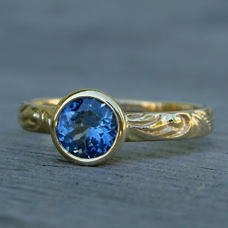 sapphire gold ring