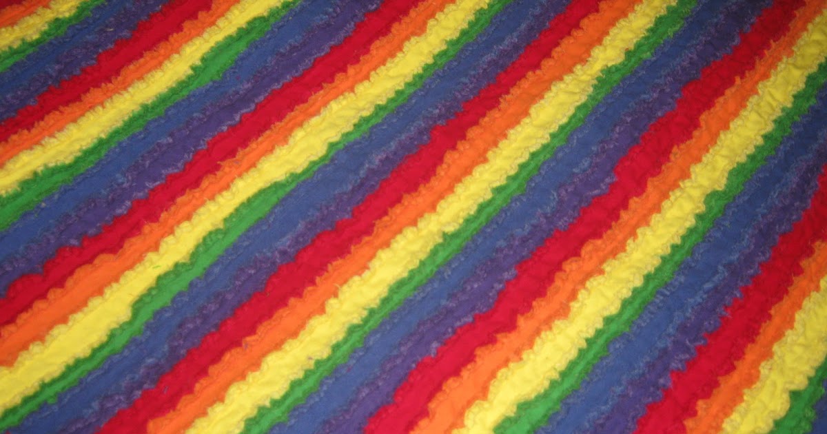 Look What I Made Rainbow Blanket Tutorial