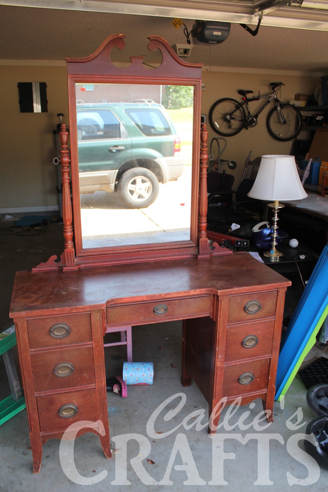 Callie's Crafts Antique Vanity with Mirror More Yard Sale Finds