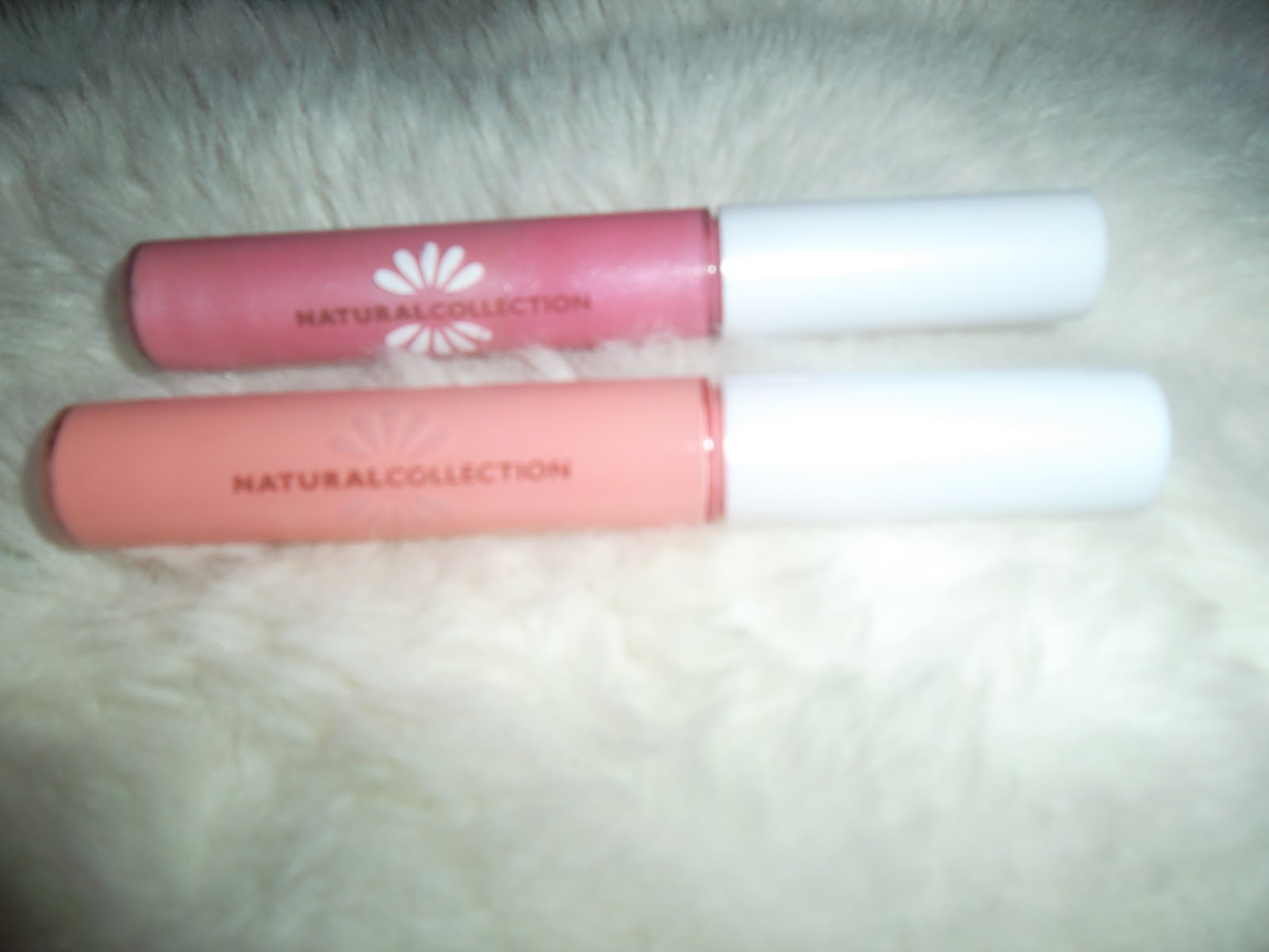 WhenItRainsItPours REVIEW Boots Natural Collection Juicy Lips lip gloss
