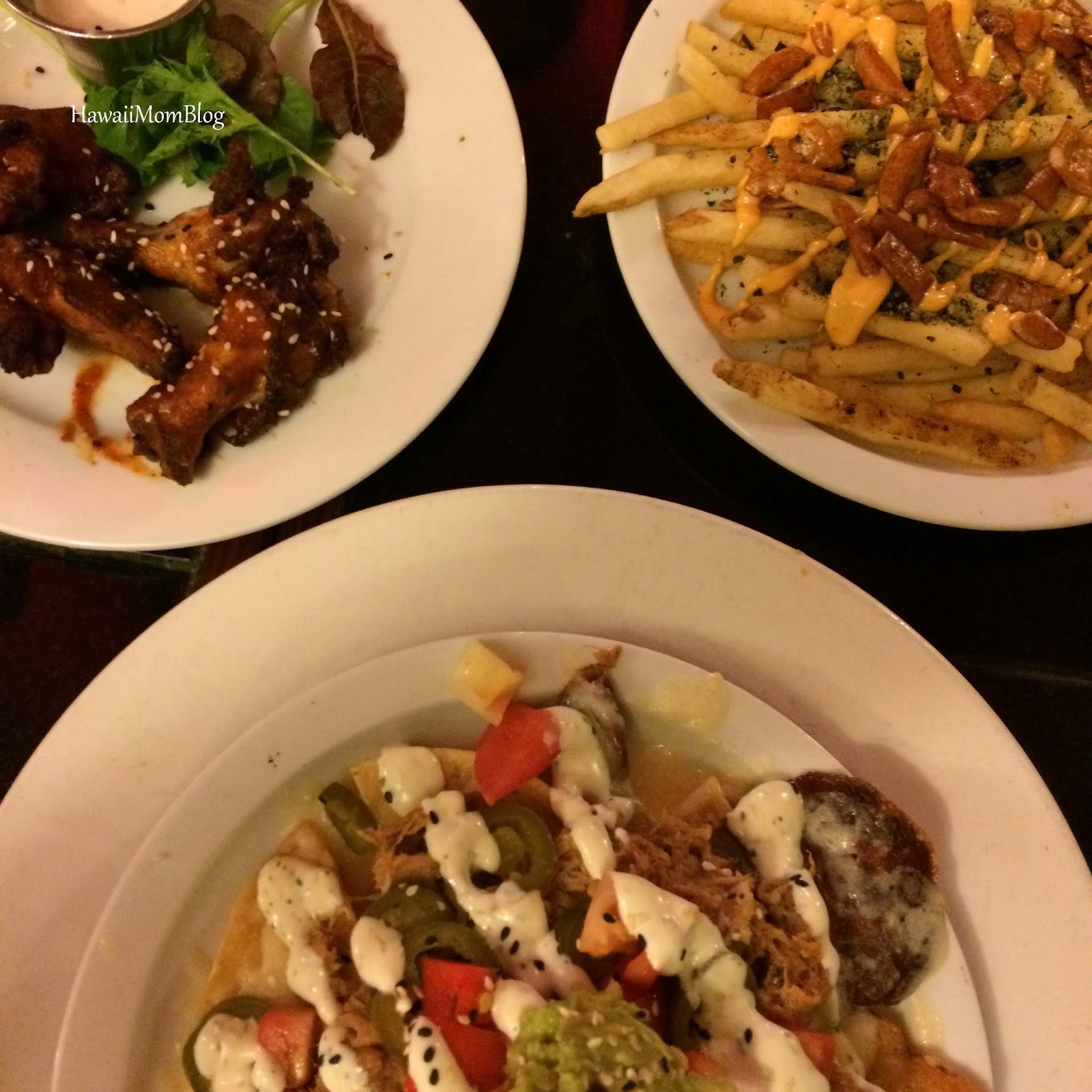 Hawaii Mom Blog Visit Maui Three's Bar and Grill