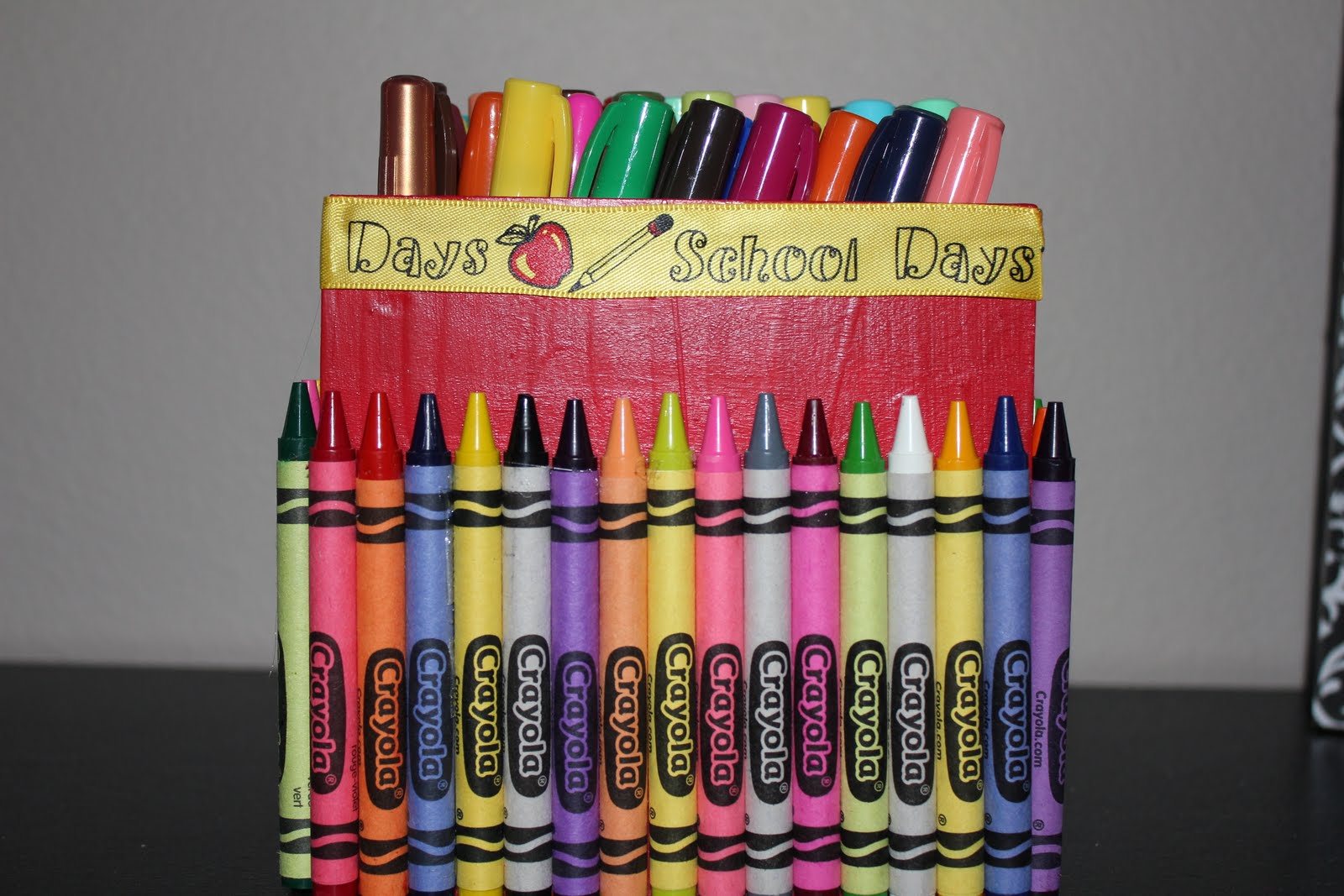 simply made with love DIY Crayon Holder